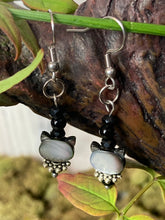 Load image into Gallery viewer, Black Pearl Cat Earrings
