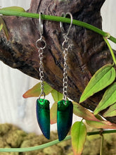 Load image into Gallery viewer, Jewel Beetle Wings Dangle earrings

